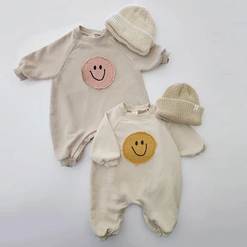 תוספות אביב תינוק בגד ילדה סמיילי החולצה טרי כותנה רומפר תינוק שרק נולד בנים בגדים שרוול ארוך לתינוק סרבלים