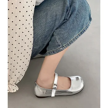 כסף וינטאג 'צרפתי מרי ג' יין נעליים של נשים 2023 חדש האביב והסתיו נפץ אור עגול הבוהן תכליתי שטוח נעליים