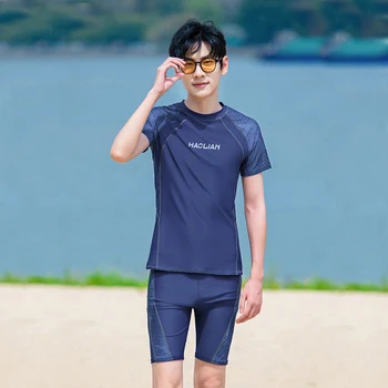 שני חלקים בגדי גברים שחייה המטען בתוספת גודל בגדי שרוול קצר לשחות מכנסיים קצרים Rashguard Beachwear חליפת גלישה