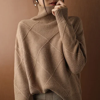 2023 הסתיו-חורף החדשה של נשים סוודר סוודר חום מעובה אופנה גדול גודל לסרוג סוודר צמר צווארון גבוה