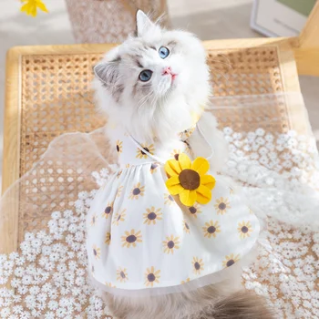 מחמד שמלת נסיכת הקיץ באביב מתוק חצאית פרח חתול מעצב אופנה האפוד כלבלב חמוד חולצה כלב קטן הבגדים פודל יורקשייר