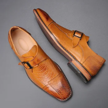 גברים בראון אוקספורד yui8 של גברים עור רשמית נעלי יוקרה עסקי מזדמן Brogue נעלי חתונה בחורף מגמת אופנה נעליים